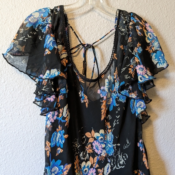 Free People Love to Love Floral Mini Dress Short Flutter Sleeves S EUC Revolve - Picture 10 of 13